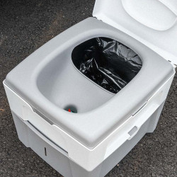 4-toilette-seche-van