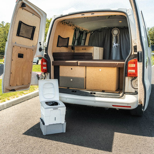 9-wc-sec-van