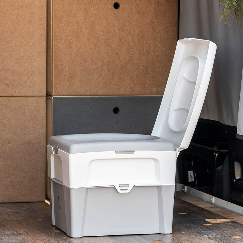10-wc-portable