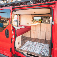 dormire in un Renault Trafic 2  Veicolo commerciale
