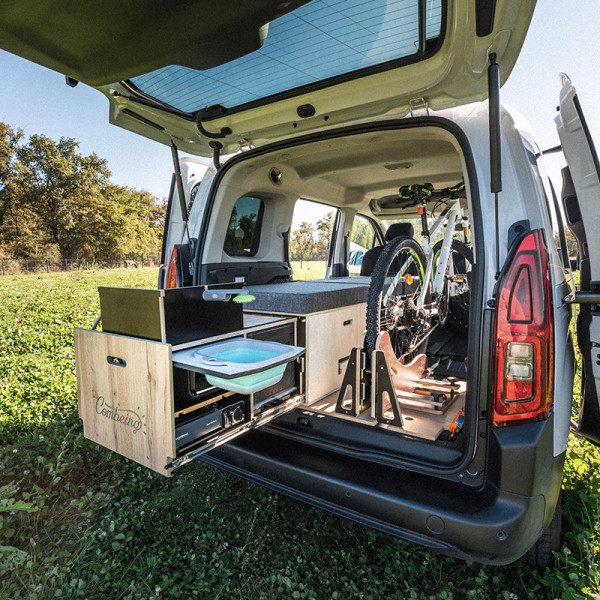 Combeing | Une campingbox  &agrave; grand tiroir &agrave; coulisses